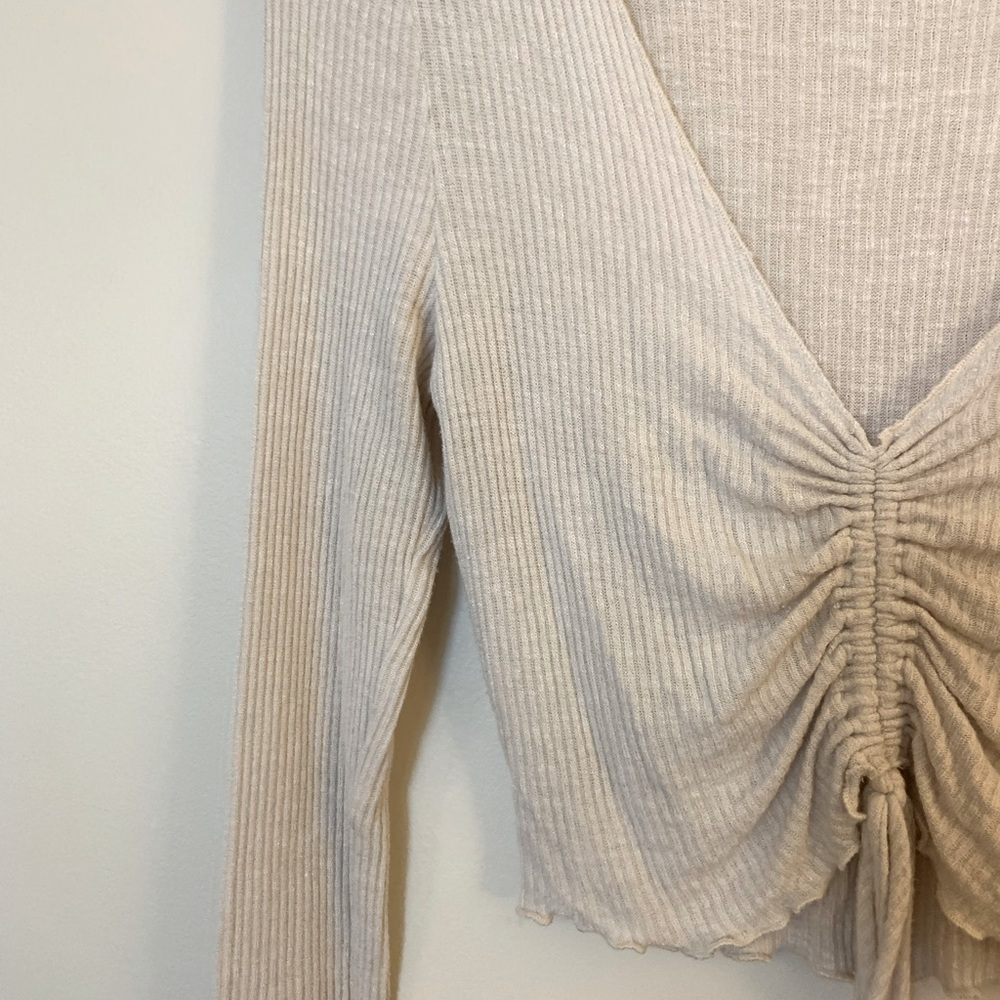 Altar’d State Cream plunge neck ruched crop top